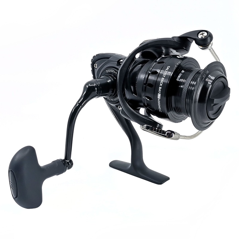Daiwa Saltist Back Bay LT Spinning Reels STTBB3000LT