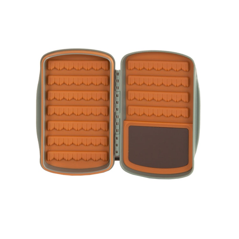 Fishpond Tacky Pescador Fly Box- MagPad- Small-Smoke Grey